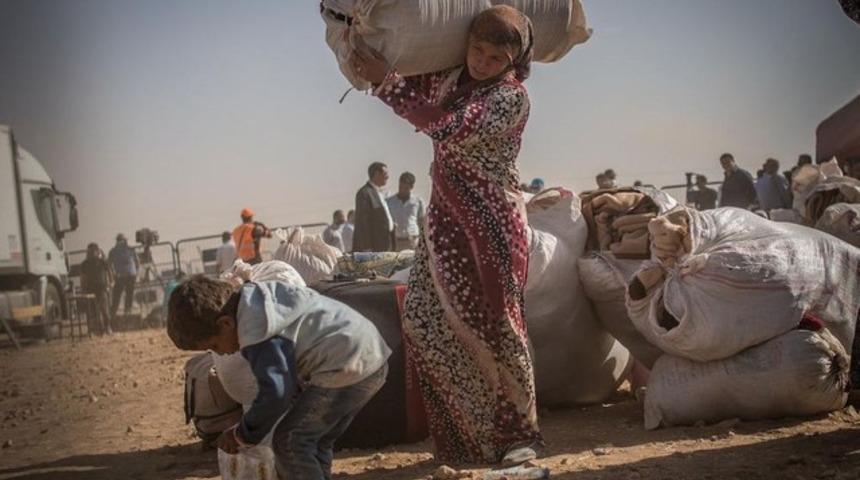 200 T&uuml;rkiyeli aydın Kobani'ye sahip &ccedil;ıktı
