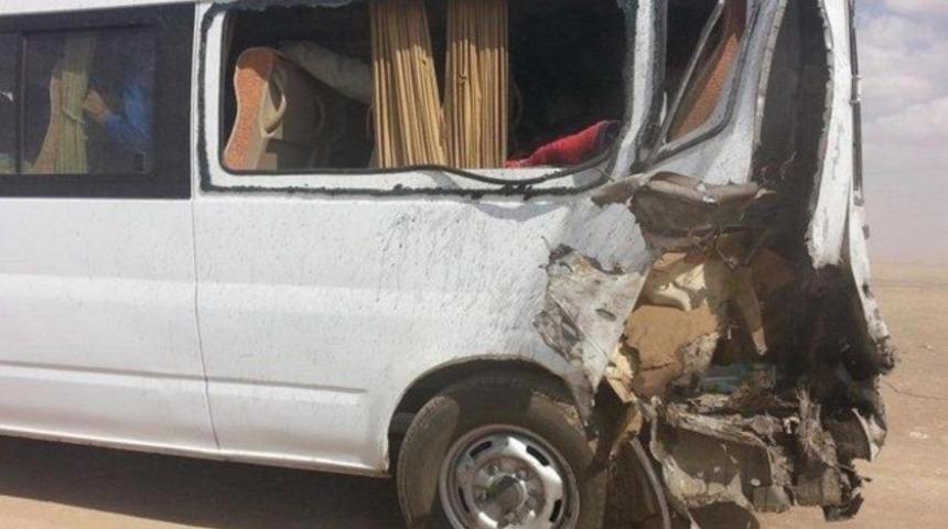 Top mermisi Türkiye tarafındaki araca isabet etti