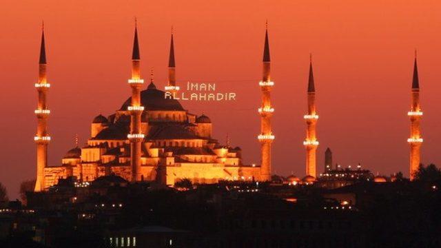 Berat Kandili hangi gün, bugün kandil mi? 2022 Berat Kandili ayın kaçında ve ne zaman idrak edilecek?