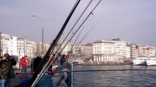 Artık izinsiz olta sallamak yasaklanıyor!