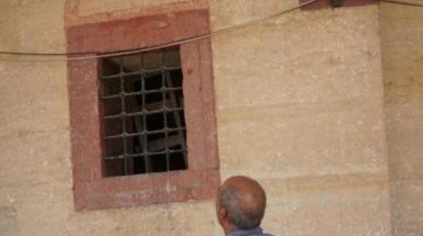 Selimiye Camii'nde sır oda