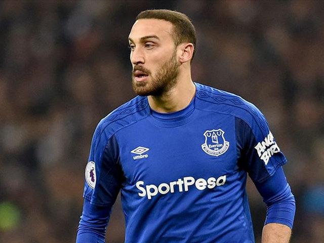 Cenk Tosun, Galatasaray-Beşiktaş derbisinde tribünde!