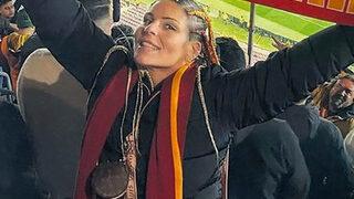 Pelin Öztekin'in maç kavgası karakolda bitti! Sen nasıl Galatasaraylısın hiç sevinmiyorsun