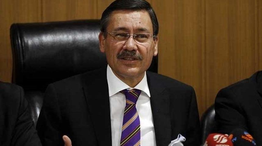 Başbakan'dan özür dileyen Gökçek, düğmeye bastı