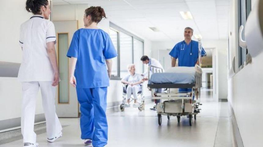 Klinik destek elemanı nedir? Görevleri nelerdir? Klinik destek elemanı ne iş yapar?