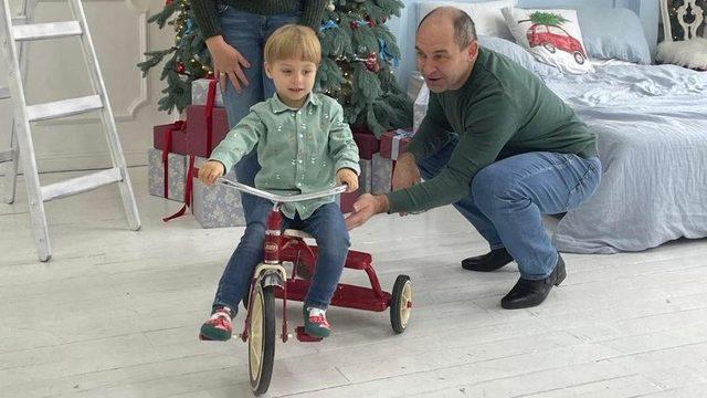 Bu, ailenin ikinci kez Rusya'nın uzun gölgesinin altında kalışı.