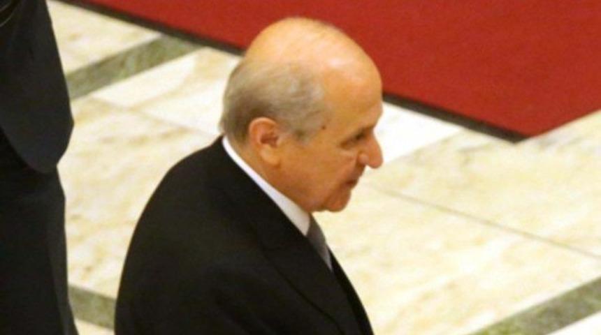 Resepsiyonda Bahçeli'yi kızdıran olay