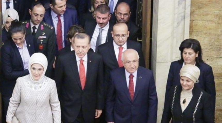 Resepsiyonda mini zirve