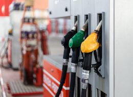 Son dakika: Petrol fiyatları sert düştü! Akaryakıta indirim yolda