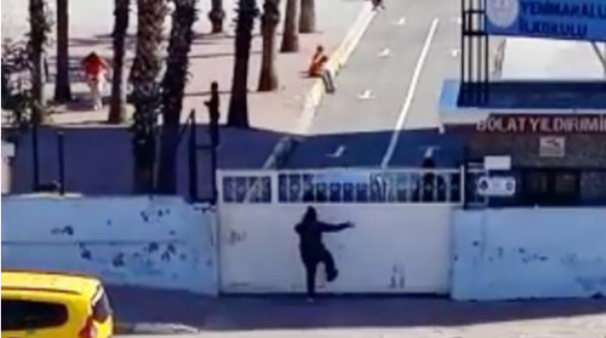 Antalya'daki okul kabusu yaşıyor! Her gün okul kapısına dayanıyor, çocuklar uyku uyuyamıyor