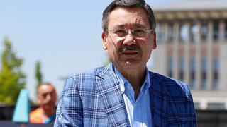 Melih Gökçek koronavirüse yakalandı