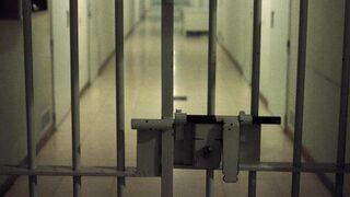 Nezarette striptizli alem