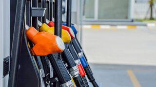 Petrol 100 doların altına geriledi! Benzin ve motorin fiyatına indirim geldi! Sektör bugün 'ucuz akaryakıt' için toplanıyor
