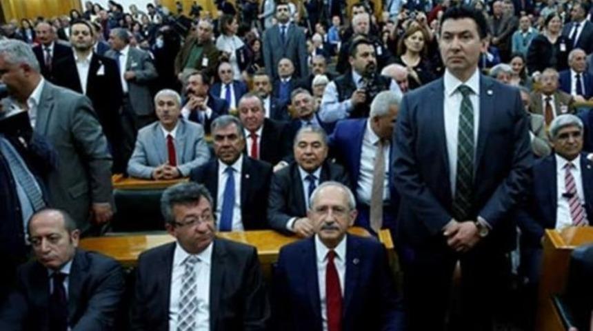 CHP'de güvenlik zaafı