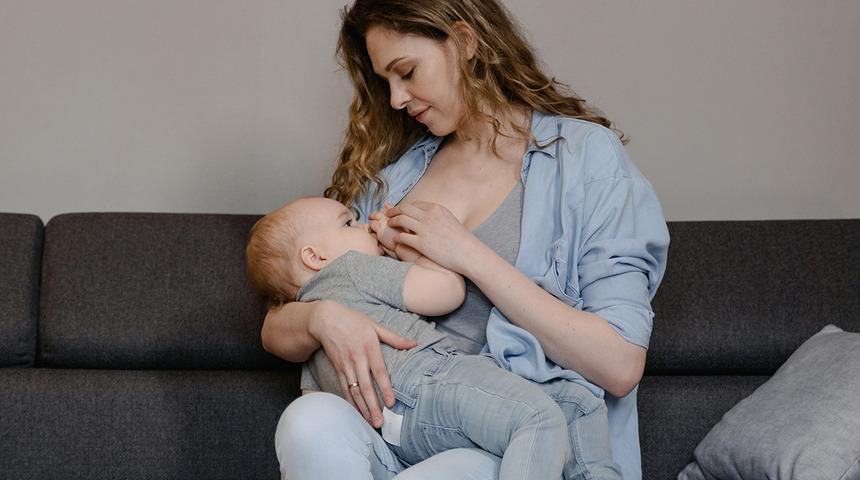 Anne sütünün önemi: Birçok hastalığı önlüyor! 