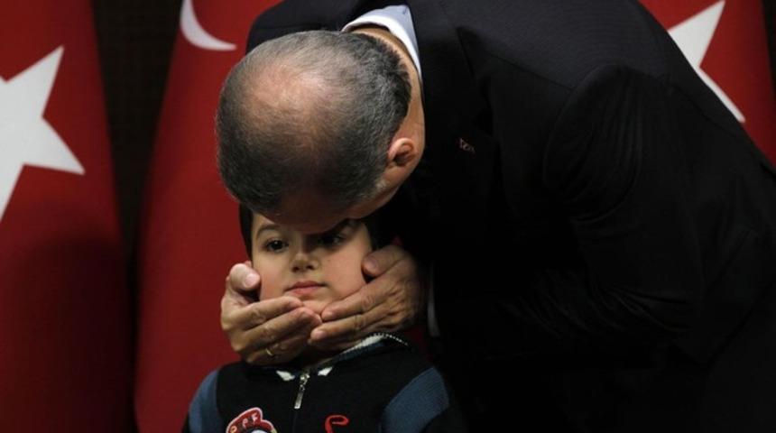 Suriyeli çocuk Erdoğan'ı duygulandırdı