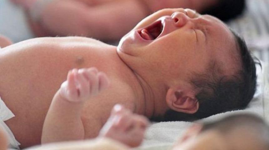 Bitkisel hayata giren anneye 3 ay sonra doğum yaptırıldı