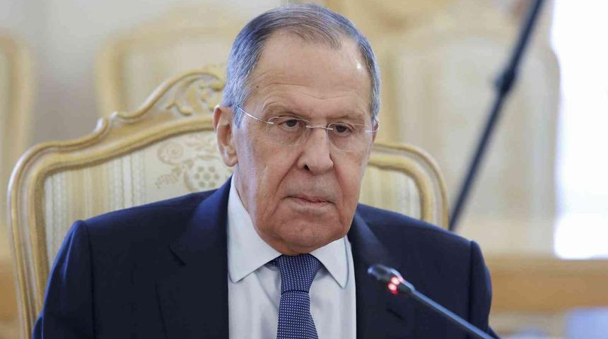 Lavrov’dan uyarı: "Hafife almayın!"