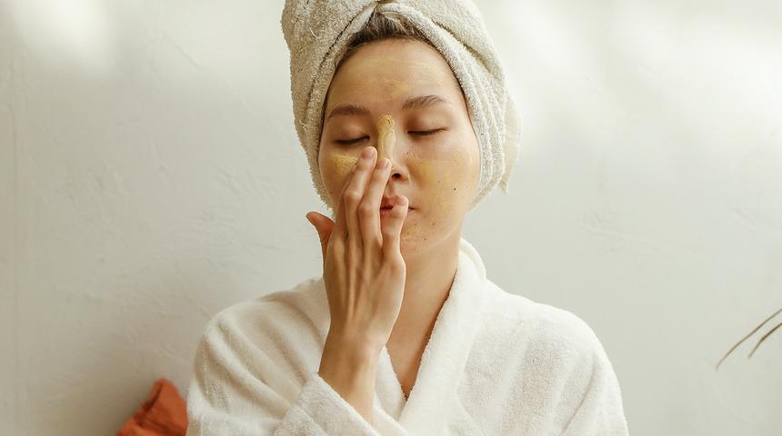 Asyalı kadınların cilt sırrı: Mucizevi etkili nar sirkesi 