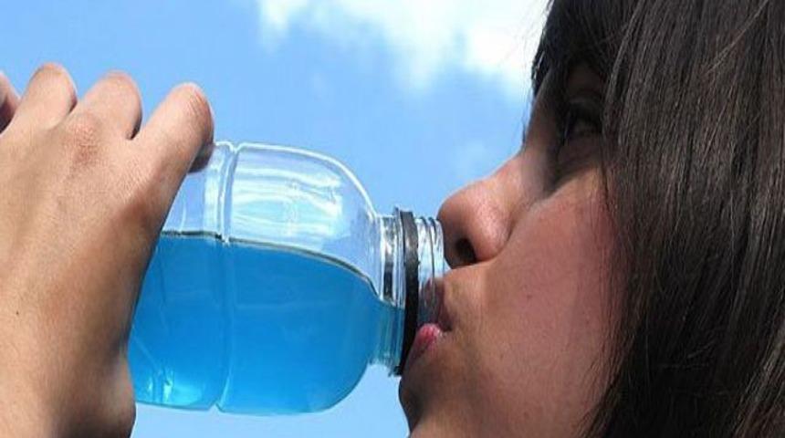 Sporculara enerji içeceği uyarısı