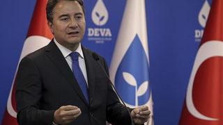 Ali Babacan'dan açıklama geldi: Fiyakalı lafların arkasına sığınarak bir oyun çeviriyorlar