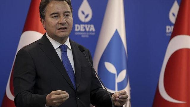 Ali Babacan'dan açıklama geldi: Fiyakalı lafların arkasına sığınarak bir oyun çeviriyorlar