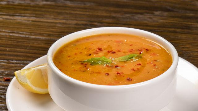 Yaz kış demeden tüketilen bir klasik: Mercimek çorbası! Mercimek çorbası tarifi nedir, malzemeleri neler?