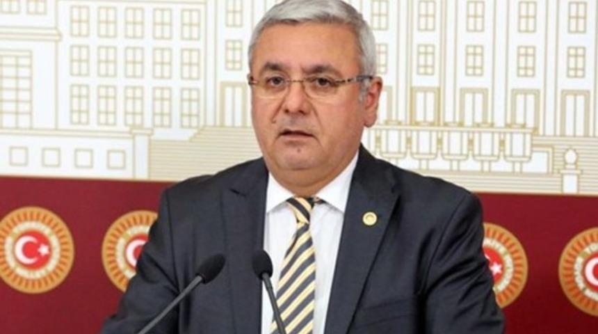 Metiner'den ilginç ayakkabı kutusu yorumu