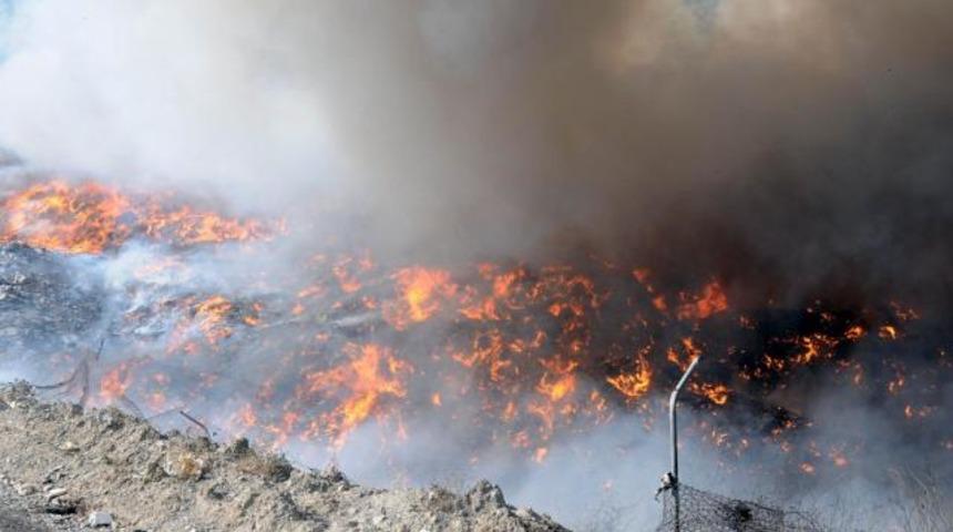 Manisa ve İzmir korku i&ccedil;inde