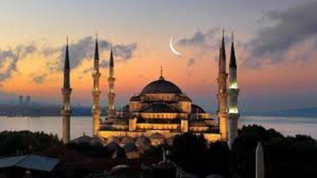 Kandil orucu için iftar vakti ve iftar saati ne zaman? 2022 Berat Kandili İstanbul, Ankara, İzmir ve diğer illerin iftar saatleri!