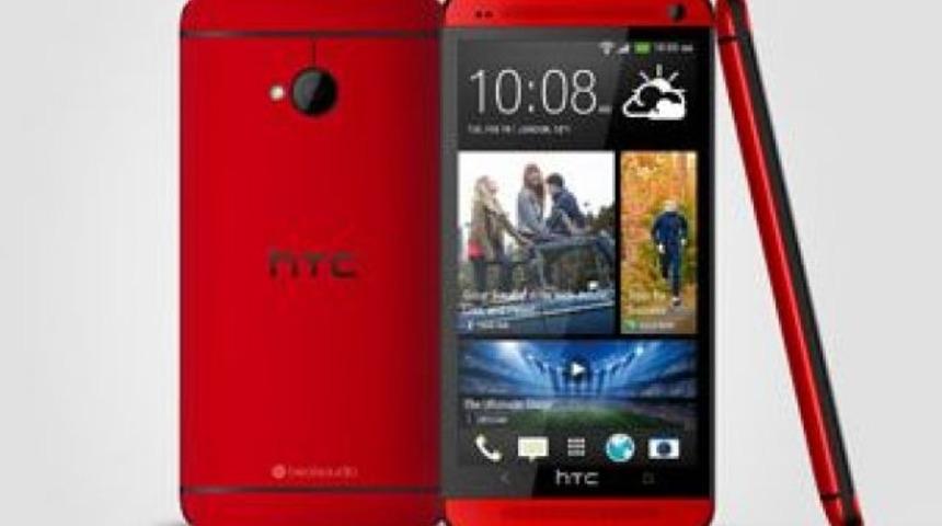 Yeni yıla HTC ONE&reg; kırmızısı ile girin
