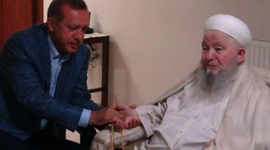 Erdoğan'dan Mahmut Ustaosmanoğlu'na ziyaret