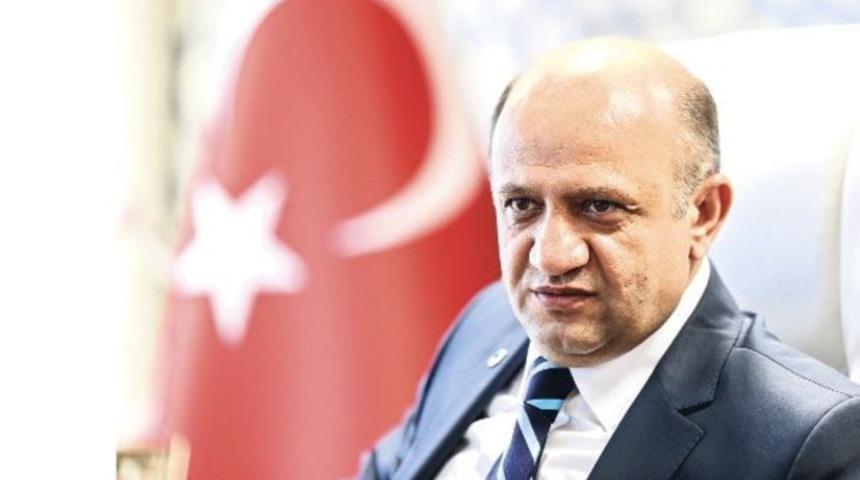 Fikri Işık: '6 yıl i&ccedil;inde yerli oto yollarda'