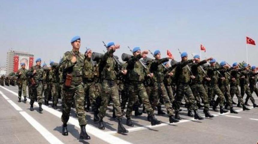 TSK'da b&uuml;y&uuml;k devrim!