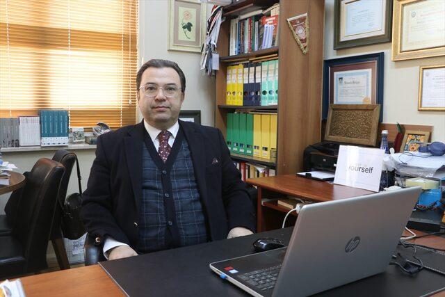 TÜ Tıp Fakültesi Fizyoloji Ana Bilim Dalı Başkanı Prof. Dr. Levent Öztürk