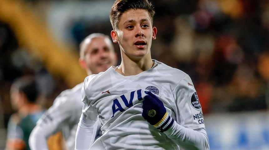 Son dakika: Fenerbahçe'de Arda Güler'in serbest kalma bedeli belli oldu!