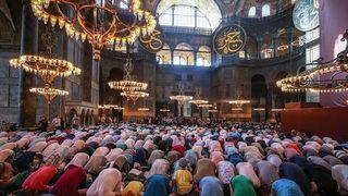 Yatsı namazı nasıl kılınır? Yatsı namazı kaç rekattır? 18 Mart 2022 Cuma yatsı ezanı kaçta okunuyor?