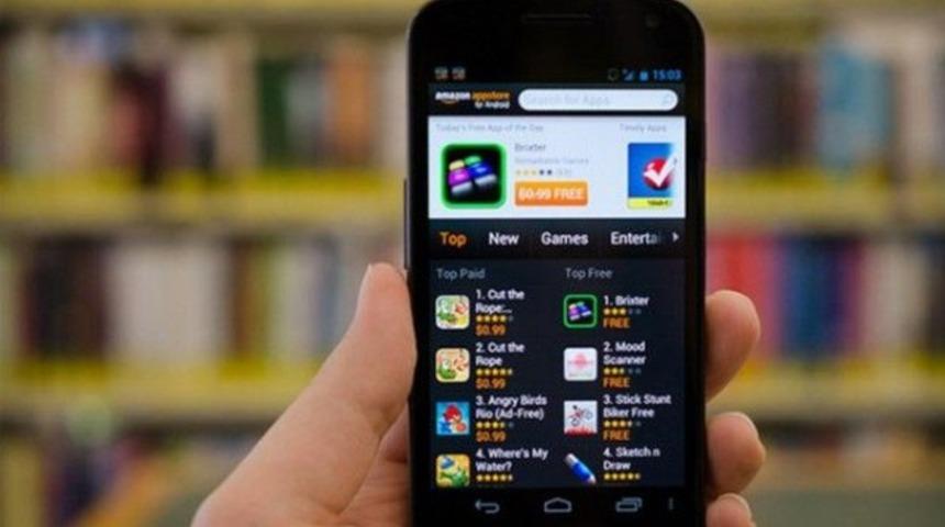 Amazon&rsquo;dan 6 kameralı akıllı telefon!
