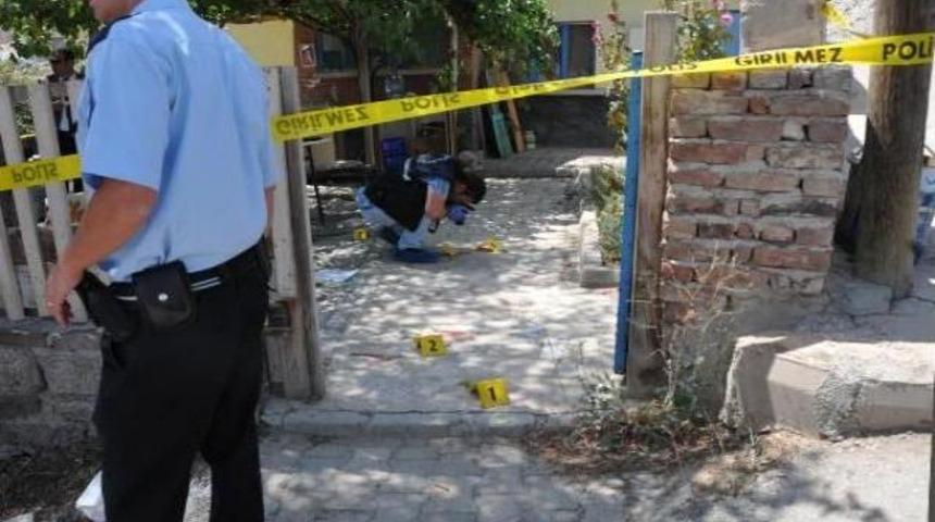 İşveren, işçilere kurşun yağdırdı