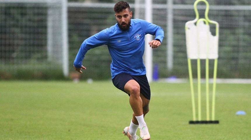 Adana Demirspor, Tarık Çamdal ile karşılıklı anlaşılarak yolların ayrıldığını açıkladı