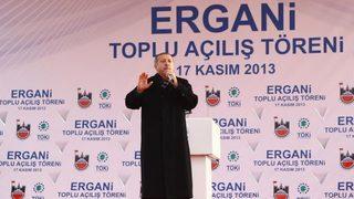 Erdoğan: Ahmet Kaya beni şafak sökerken diyerek uğurlamıştı