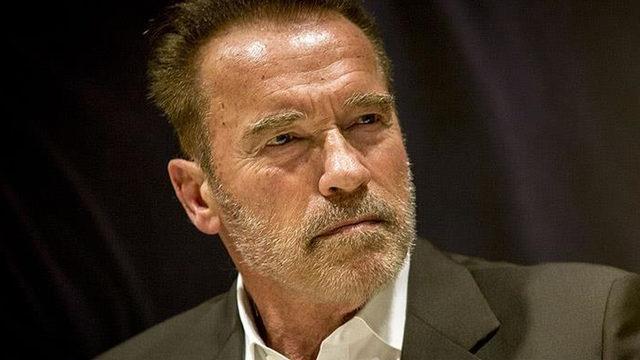 Babası Nazi askeriydi! Ünlü Hollywood yıldızından Rusya'ya mesaj