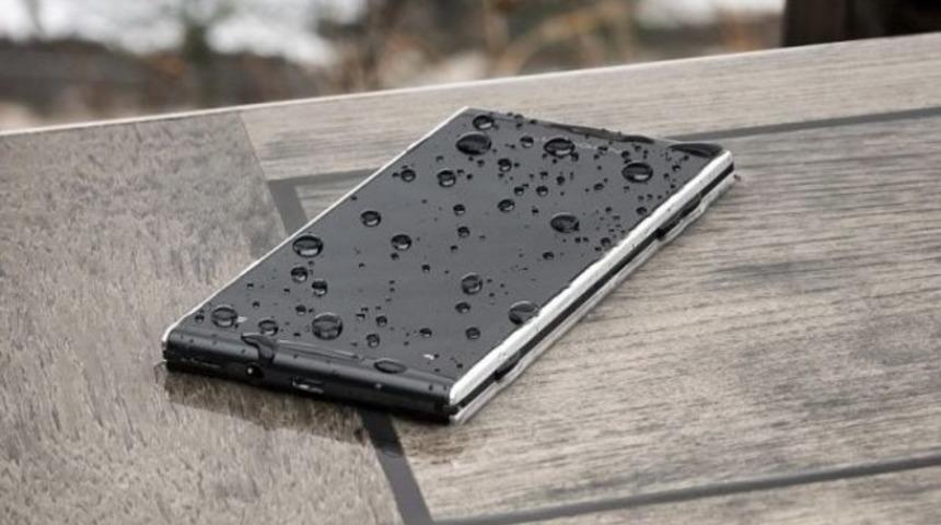 Lumigon’dan yeni lüks akıllı telefon: Lumigon T2 HD