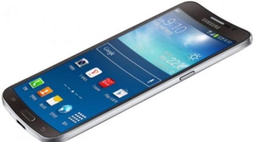 Samsung üç taraflı akıllı telefon çıkarmayı planlıyor