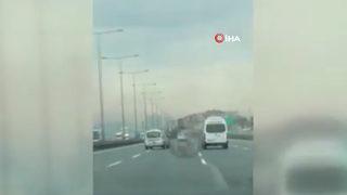 Kuzey Marmara Otoyolu’nda tehlikeli anlar! Makas atan sürücü herkesin canını hiçe saydı