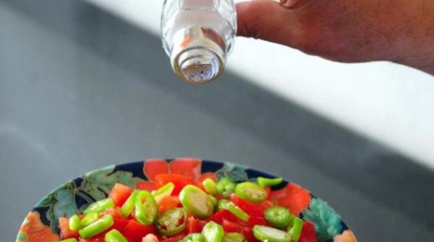 Tuza hem renk hem de uyarı geldi