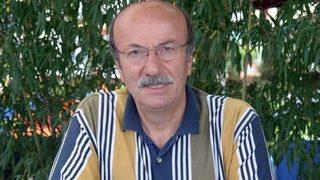 'Bana sağcı diyenin alnını karışlarım'