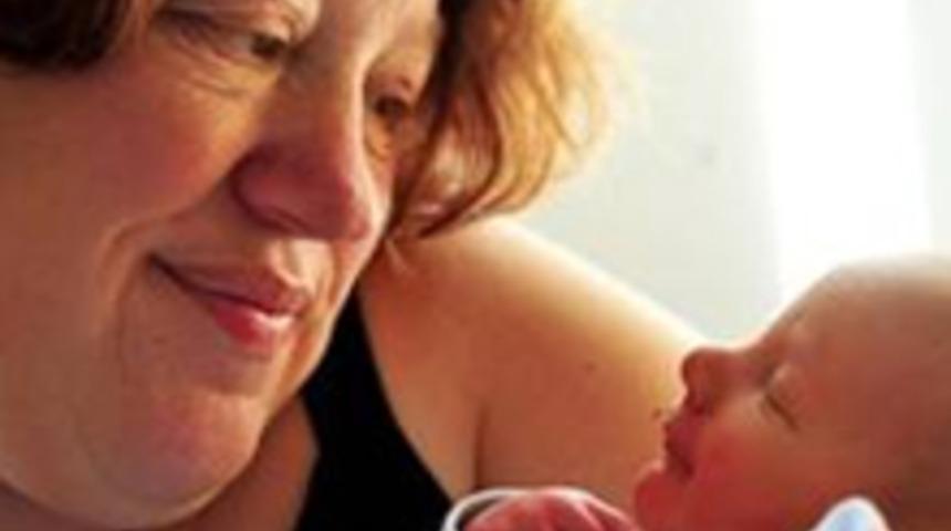 Sokakta Doğum Yaptı!