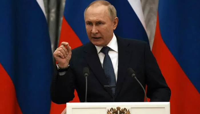Şaşırtan iddia! Rusya Devlet Başkanı Vladimir Putin’in zehirlenme korkusuyla 1000 personeli işten çıkarttığı iddia edildi