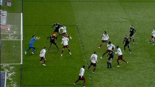 Son dakika: Futbol sahalarında ender görülen an! Batshuayi bunu da yaptı...